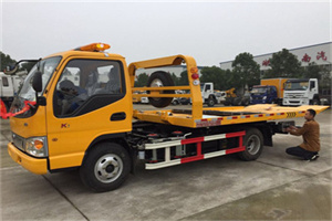 永靖哪里有拖车服务